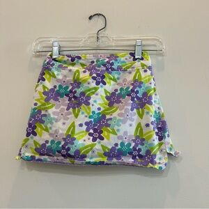 Girls floral skirt. Size youth small.